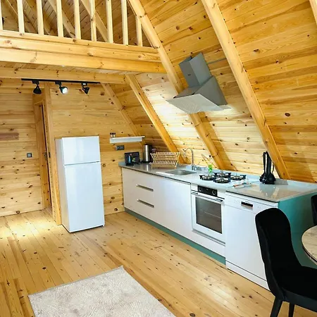 Kalkan'da Dogal Ahsap Ev, 2 Yatak Odasi, 1 Banyo, Wi-fi